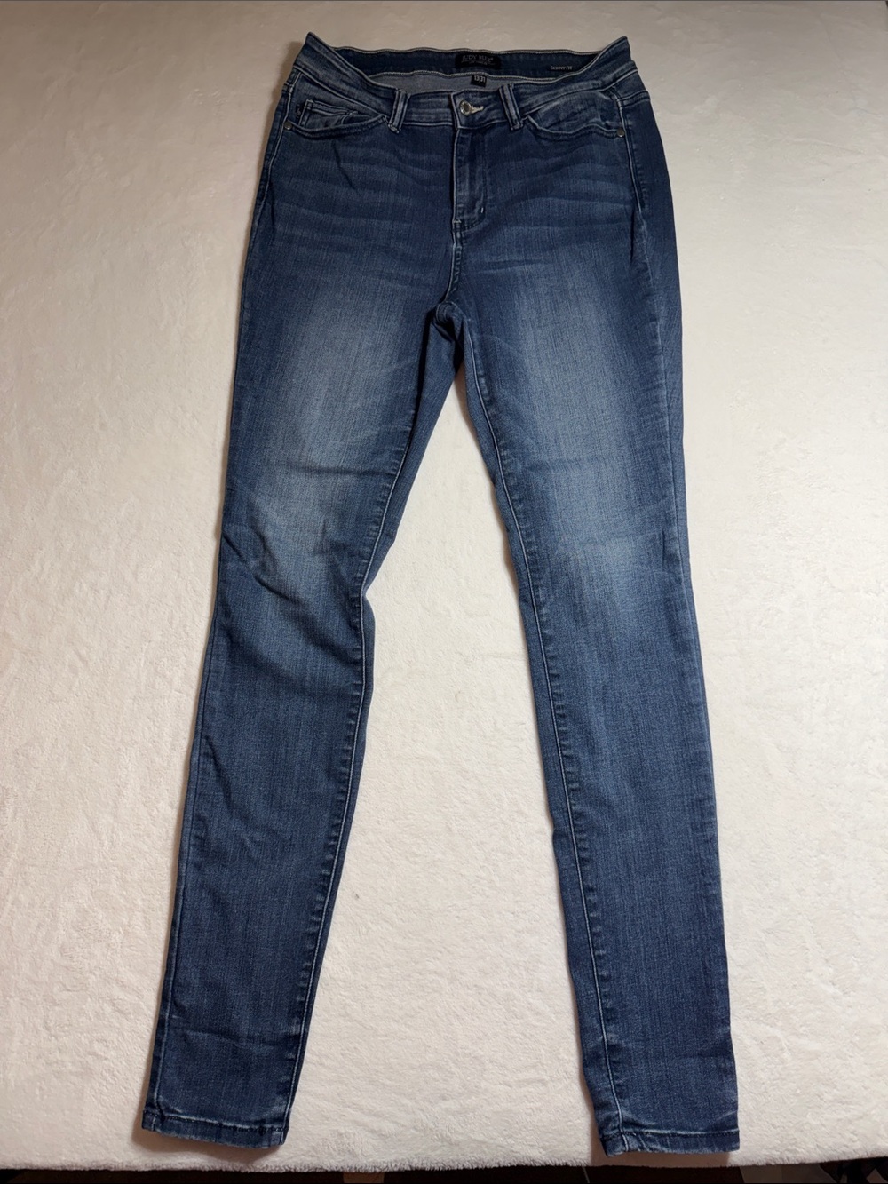 Judy Blue Medium Wash Skinny Jeans